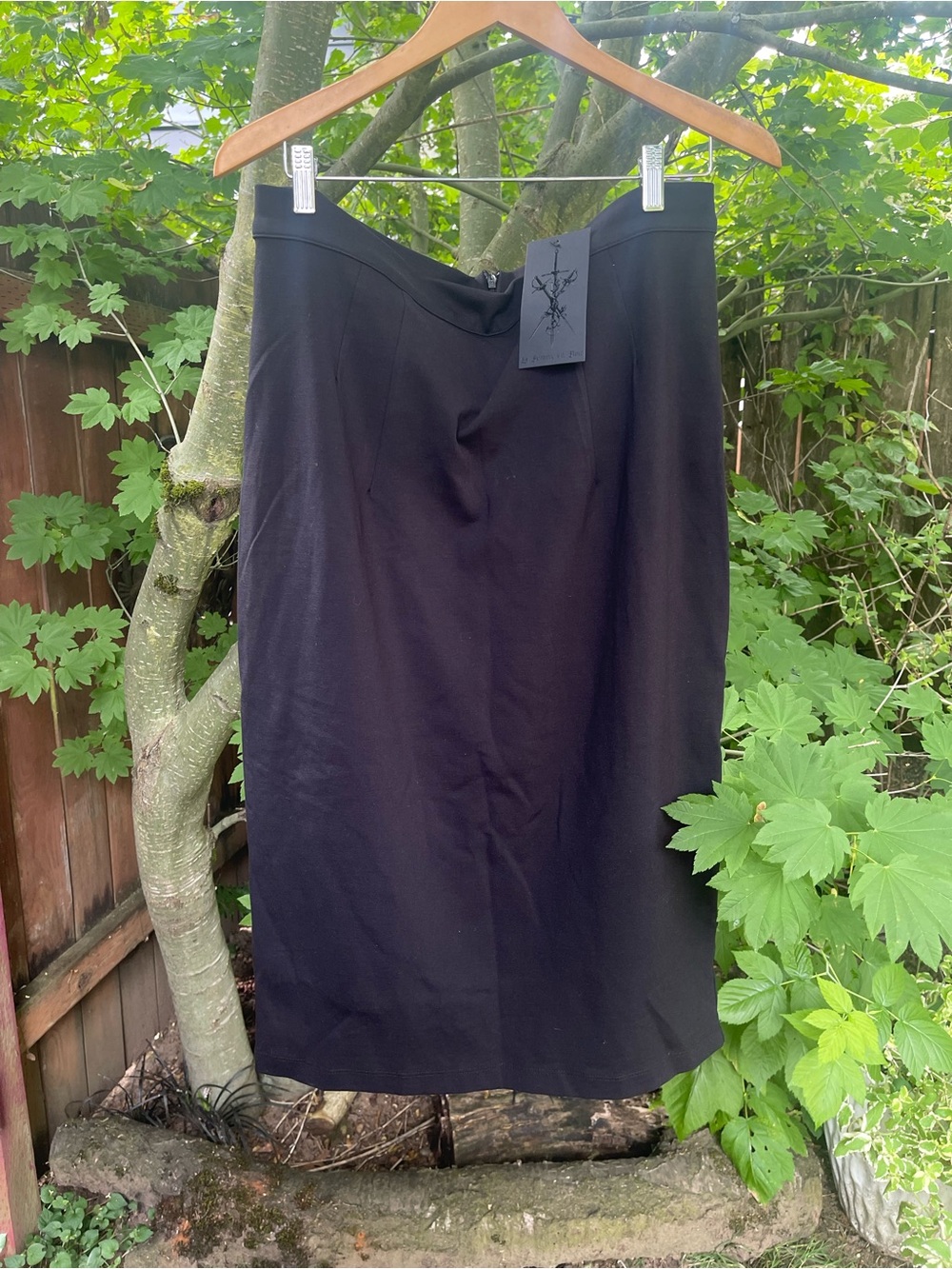 La Femme en Noir Vamp Pencil Skirt-Black 2x NWT